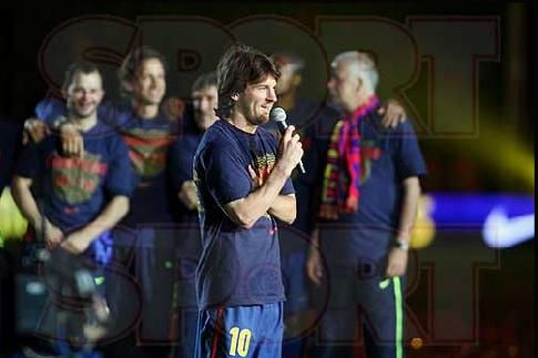 VIDEO / Emotionant! Ce mesaje le-au transmis jucatorii Barcei fanilor de pe Camp Nou:_10