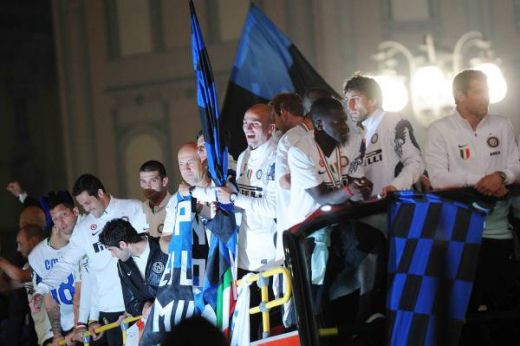 Jucatorii lui Inter l-au atacat pe Totti: 