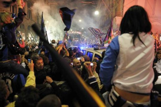 Jucatorii lui Inter l-au atacat pe Totti: 