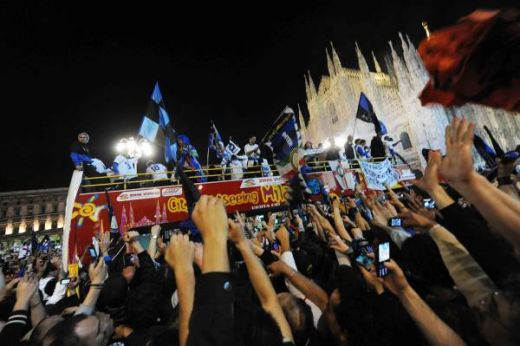 Jucatorii lui Inter l-au atacat pe Totti: 