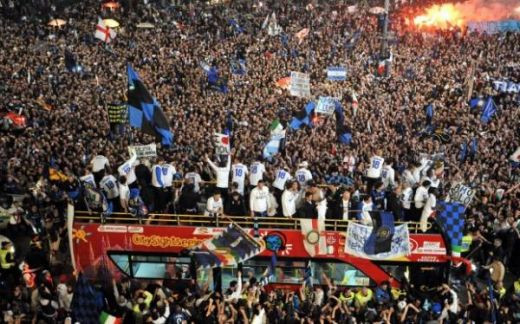 Jucatorii lui Inter l-au atacat pe Totti: 