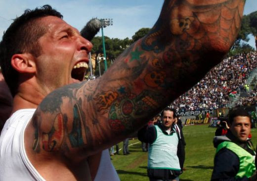 Jucatorii lui Inter l-au atacat pe Totti: 