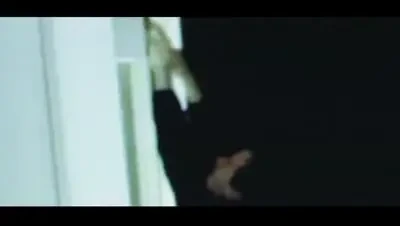 SUPER CLIP! Hotii i-au spart lui Henry casa din Barcelona! Hamilton a plecat in urmarirea hotilor!