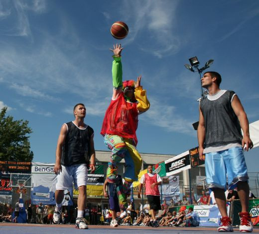 Au inceput inscrierile pentru Sport Arena Streetball 2010! FOTO:_4