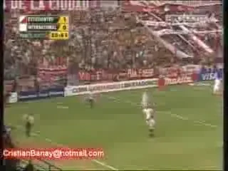 VIDEO: GOLAZO in Copa Libertadores! Mingea a prins un efect fantastic!