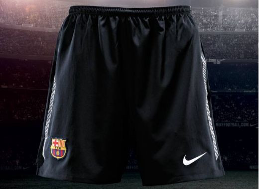 SUPER FOTO / Barcelona va juca in echipament VERDE!_20