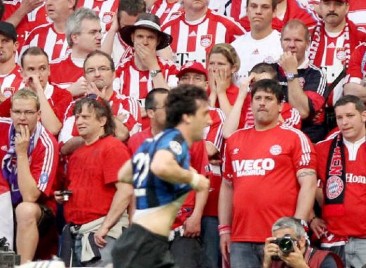 EL PRINCIPE Milito, cel mai bun om al finalei! Vezi golurile si driblingul sezonului in Liga 3D:_3