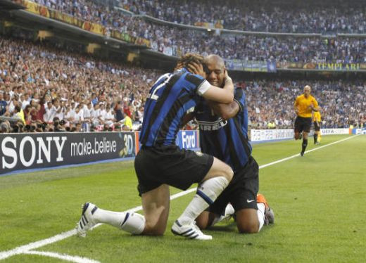 EL PRINCIPE Milito, cel mai bun om al finalei! Vezi golurile si driblingul sezonului in Liga 3D:_8