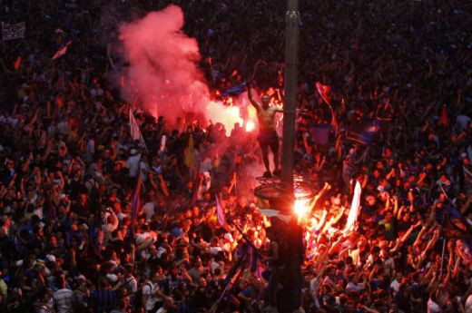 VIDEO / Jucatorii lui Inter sunt EROI la Milano! Vezi cum au fost primiti pe San Siro:_3