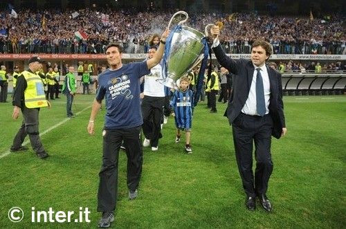 VIDEO / Jucatorii lui Inter sunt EROI la Milano! Vezi cum au fost primiti pe San Siro:_38