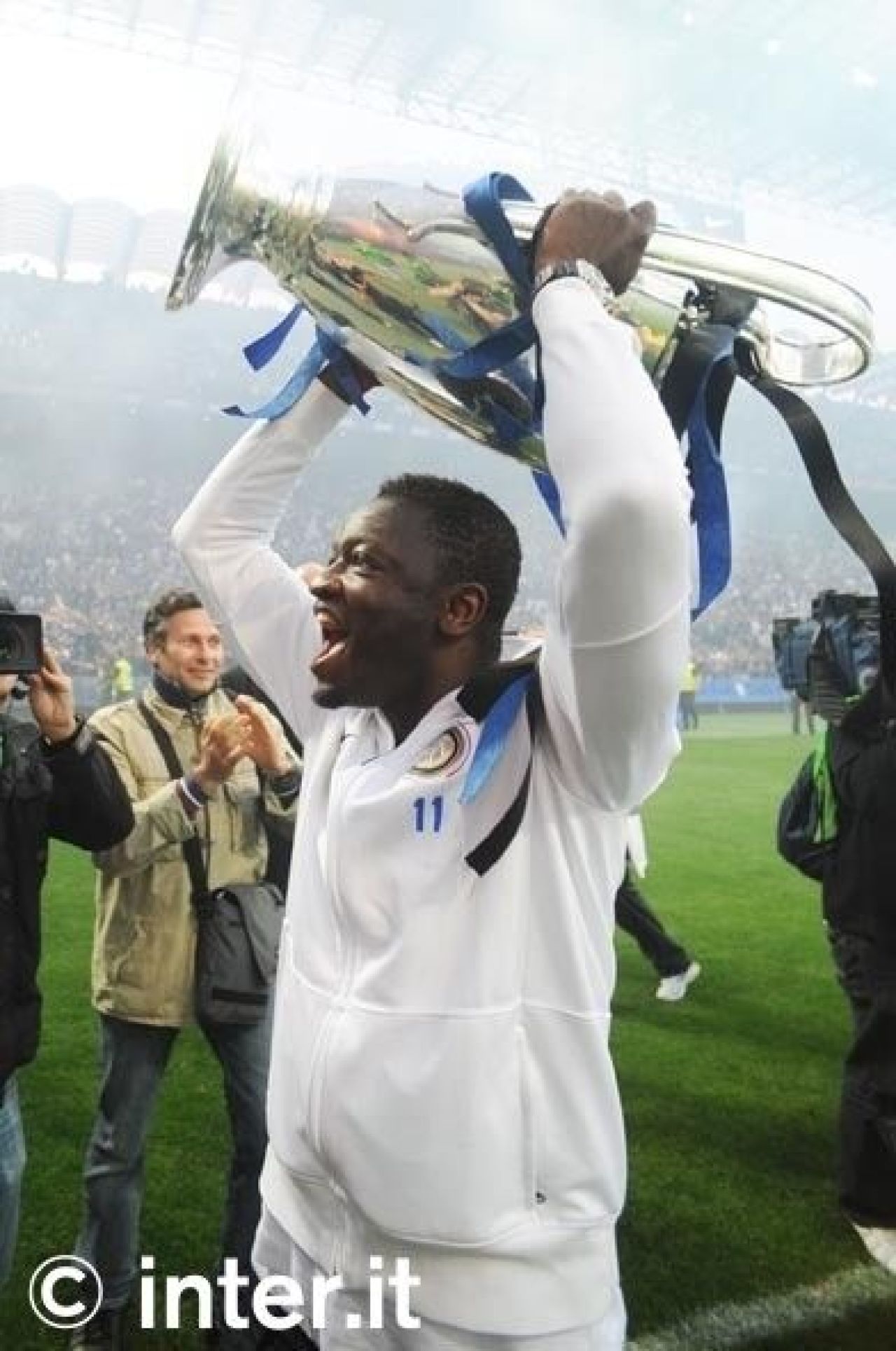 VIDEO / Jucatorii lui Inter sunt EROI la Milano! Vezi cum au fost primiti pe San Siro:_50