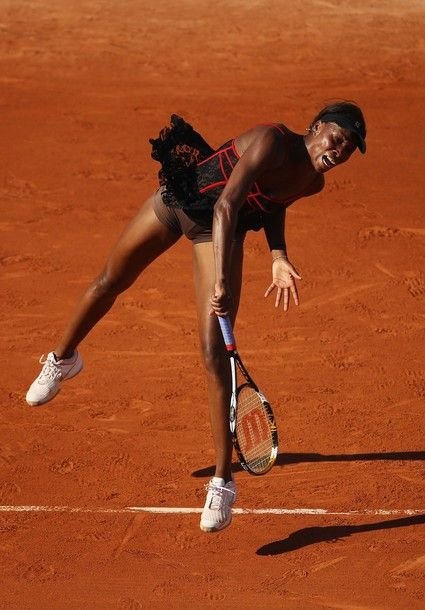 Scandalul Venus fara chiloti revine: a purtat la Roland Garros o rochie prin care i se vedeau SANII!_5