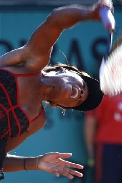 Scandalul Venus fara chiloti revine: a purtat la Roland Garros o rochie prin care i se vedeau SANII!_7