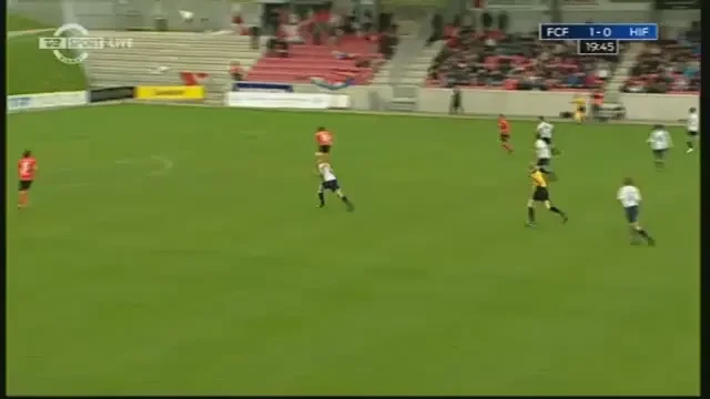 VIDEO&nbsp;Ratare GIGANTICA! A trimis in portar din 2 metri!