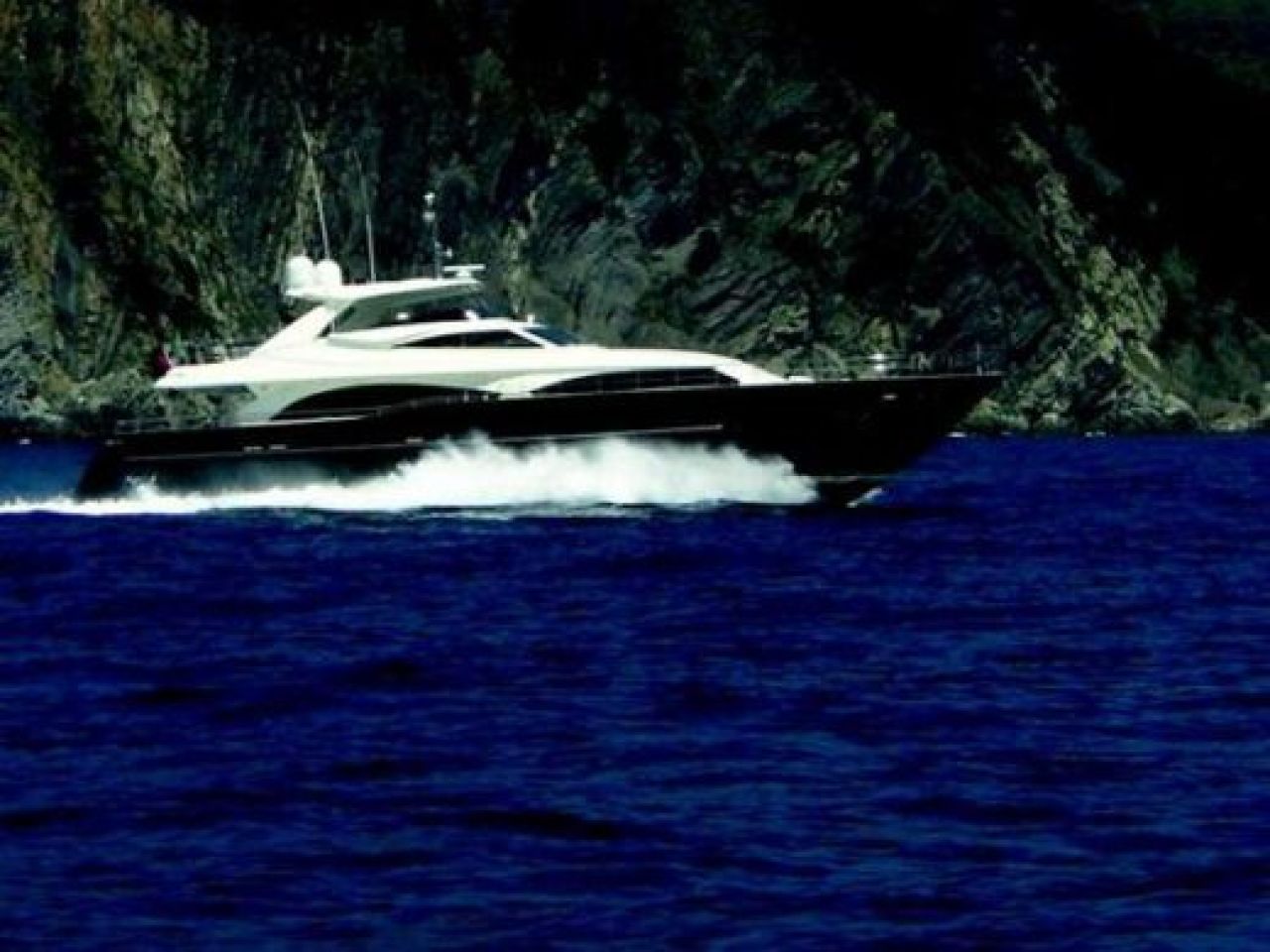 SUPER AMICAL: AC Milan - Real Madrid! Berlusconi: