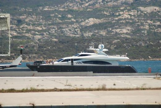 SUPER AMICAL: AC Milan - Real Madrid! Berlusconi: 