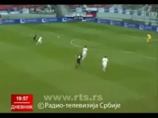 VIDEO Se anunta o Cupa Mondiala nebuna! Serbia a pierdut cu Noua Zeelanda! Fanii au navalit pe teren!
