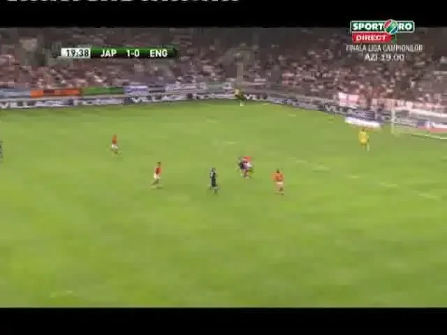 Nu doar Tamas si Chivu o comit la nationala! Vezi ce super gafa a facut Rio Ferdinand!