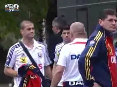 Chivu s-a intalnit vcu Eto o in Austria! Vezi in ce hotel de lux sta nationala!