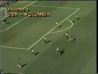 Istoria CM: Un fotbalist a fost ucis dupa cel mai trist autogol de la Mondiale!