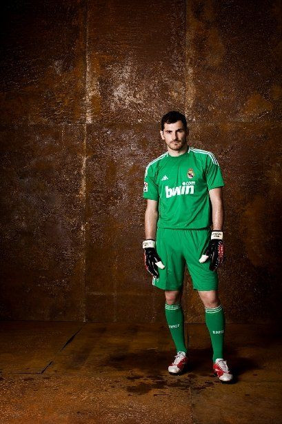 VIDEO / Real Madrid si-a lansat NOUL echipament! Vezi care este noul slogan al echipei:_5