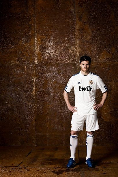 VIDEO / Real Madrid si-a lansat NOUL echipament! Vezi care este noul slogan al echipei:_8