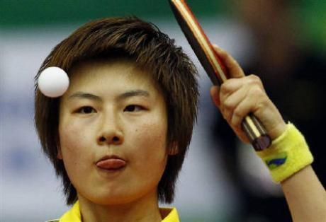 Singapore a invins China cu chinezoaice date afara din lot pentru lipsa de valoare!! :)_3