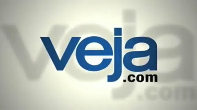 VIDEO 5000 de fani la antrenamentele lui Kaka si Robinho in Africa!