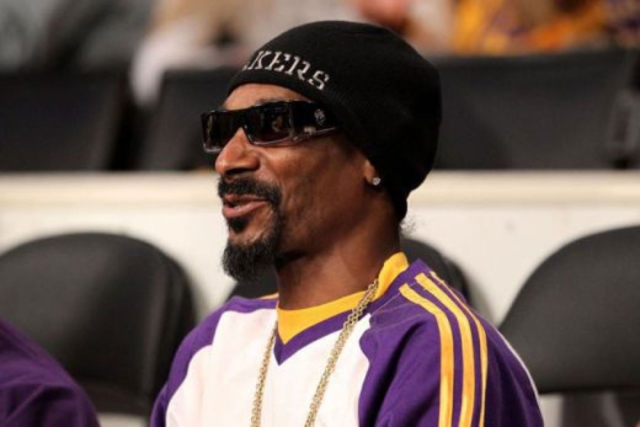 Charlize Theron in tribuna la finala: Lakers a castigat primul meci al finalei NBA: 102-89 cu Boston Celtics! VIDEO_9