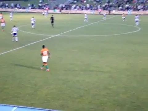 Sindromul Drogba? Coasta de Fildes, egal cu o echipa de liga a doua! Fanii au navalit pe teren!