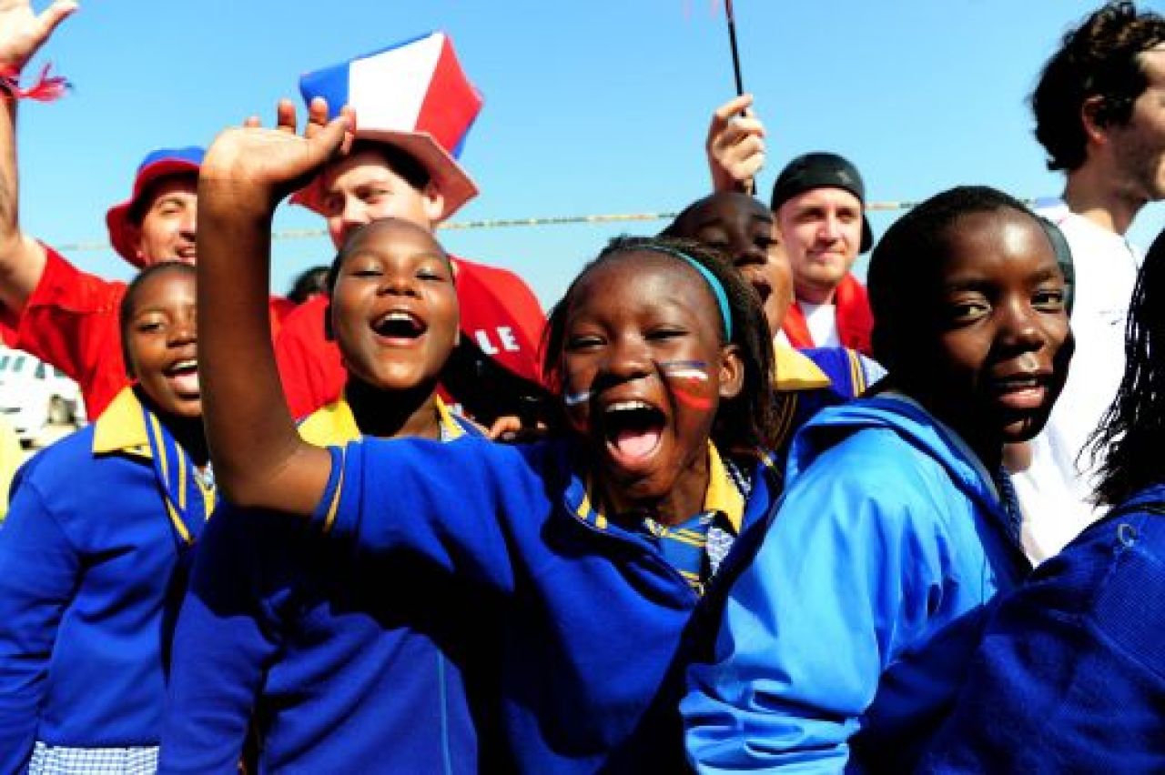 Welcome to Africa! In sanii goi si cu vuvuzele! Asa sunt suporterii de la Cupa Mondiala!_2