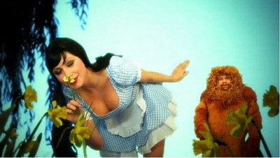 VIDEO / Ce legatura are Rooney cu un model Playboy! Vezi ultimul hit&nbsp;de la&nbsp;World Cup: