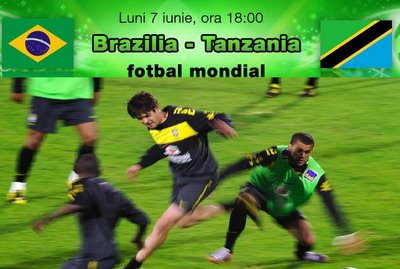 VIDEO 5000 de fani la antrenamentele lui Kaka si Robinho in Africa!