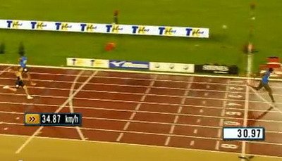 Usain Bolt - foarte aproape sa doboare recordul mondial pe 300 de metri!&nbsp;VIDEO
