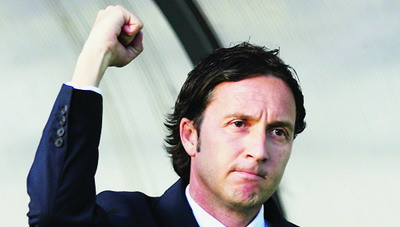 Meme Stoica povesteste cum l-a lovit cu pumnul pe fanul Stelei: Aud bai, sa-ti iau familia-n p&hellip;si il lovesc! VIDEO