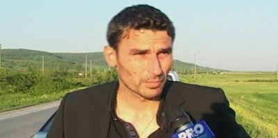 Trica a dat in GROPI! Vezi cum si-a facut PRAF rotile de la masina!