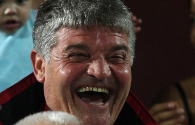 Dinamo nu e moarta, Dinamo se transforma: Gino presedinte, Andone antrenor!