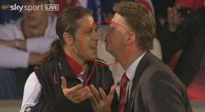 POZA&nbsp;ZILEI:&nbsp;Van Gaal l-a pupat pe Martin Demichelis!