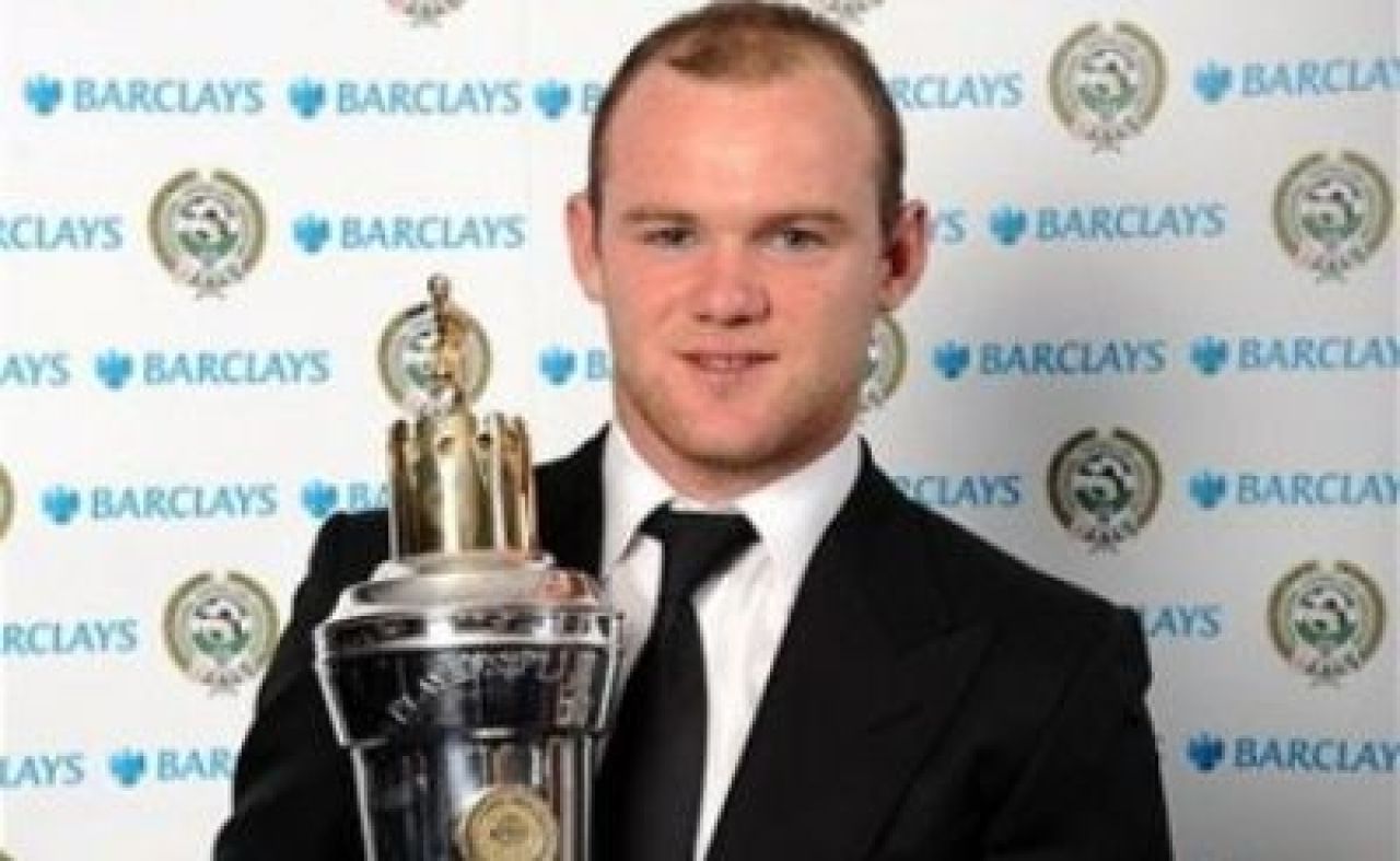 OFICIAL! Rooney, jucatorul ANULUI in Anglia! Vezi cand revine pe teren!_1