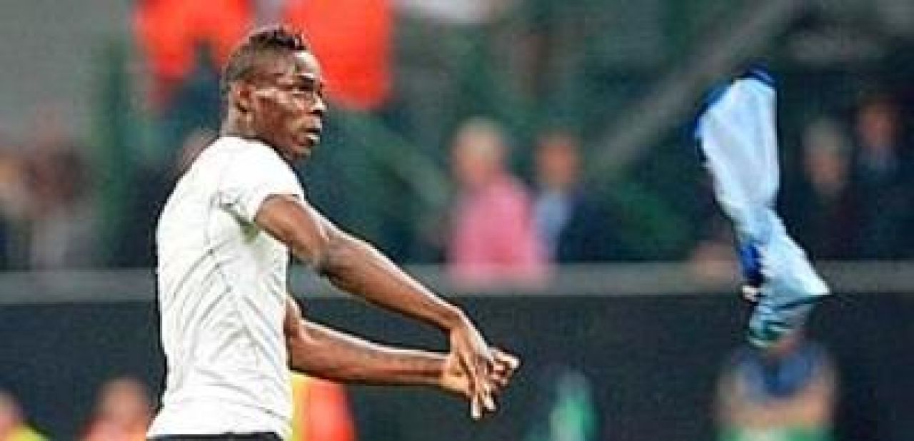 Gestul care il poate exclude pe Balotelli! Materazzi s-a dus dupa el la vestiare sa il bata! VIDEO_1