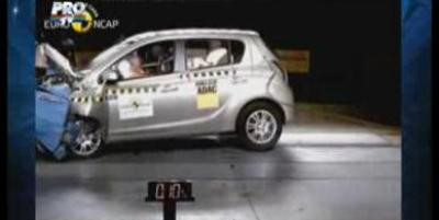 Toate 7-s norocoase&hellip; la crash test!