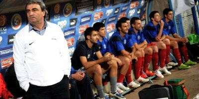 A revenit cu CFR, a fost praf cu Dinamo, modesta cu Gaz Metan, penibila cu Pandurii! Ce&nbsp;s-a rupt la Steaua?