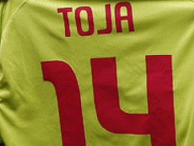 Toja, acuzat de fani ca si-a VANDUT tricoul celor de la Dinamo! Tricoul a fost ARS!