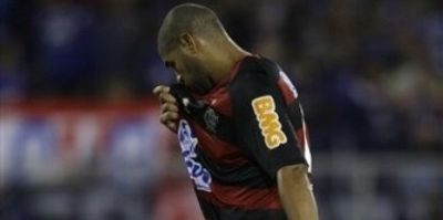 VIDEO! Final dramatic: super DUBLA Adriano si un gol SALVATOR in minutul 93.