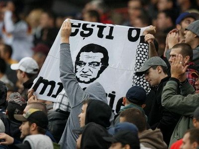 Fanii Stelei anunta: Nu MM&nbsp;Stoica ne-a dat biletele, le-am luat singuri