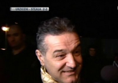 SUPER VIDEO! Gigi a crezut ca Steaua a pierdut! Vezi reactia de la golul lui Kapetanos!