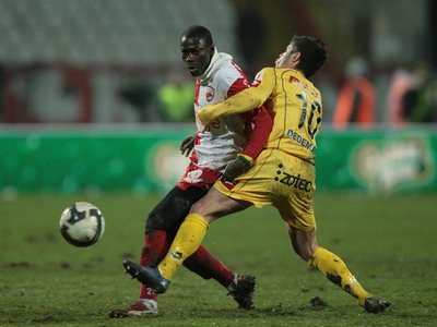 Razboi intre jucatori la Dinamo! Niculae: Eu nu dau declaratii, sa vorbeasca&nbsp;OMU NEGRU!