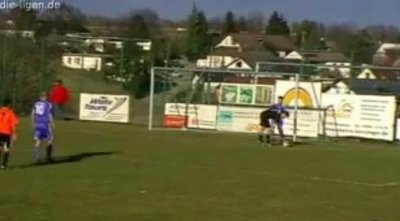 VIDEO Nemtii au inventat autogolul anului: primul gol marcat de VANT!