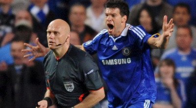Tom Ovrebo, AMENINTAT de italieni prin SMS-uri! Vezi cum explica faza de la golul lui Klose!