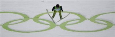 VIDEO! Simon Ammann, pentru a 3-a oara campion olimpic la sarituri! Vezi super imagini!